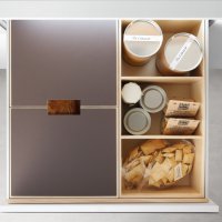 Poggenpohl Accessories - Drawer with bread box - maple